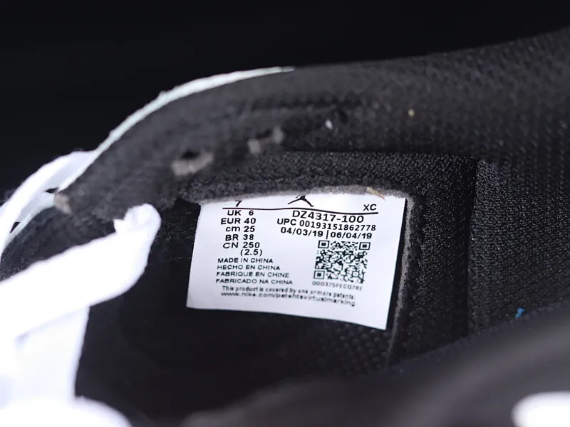 All categories Air Jordan Jordan series basketball shoes Air Jordan 1 Low Travis Scott x Air Jordan 1 Low OG AJ1 Joe 1 black and white panda reverse inverted hook joint casual sports basketball shoes DZ4317-100